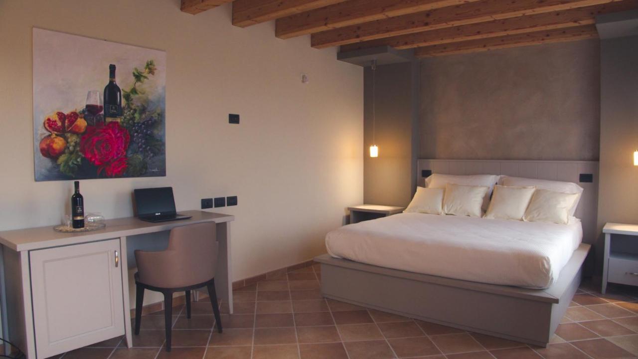 Agriturismo Relais Casina Ricchi Cavriana Exterior foto